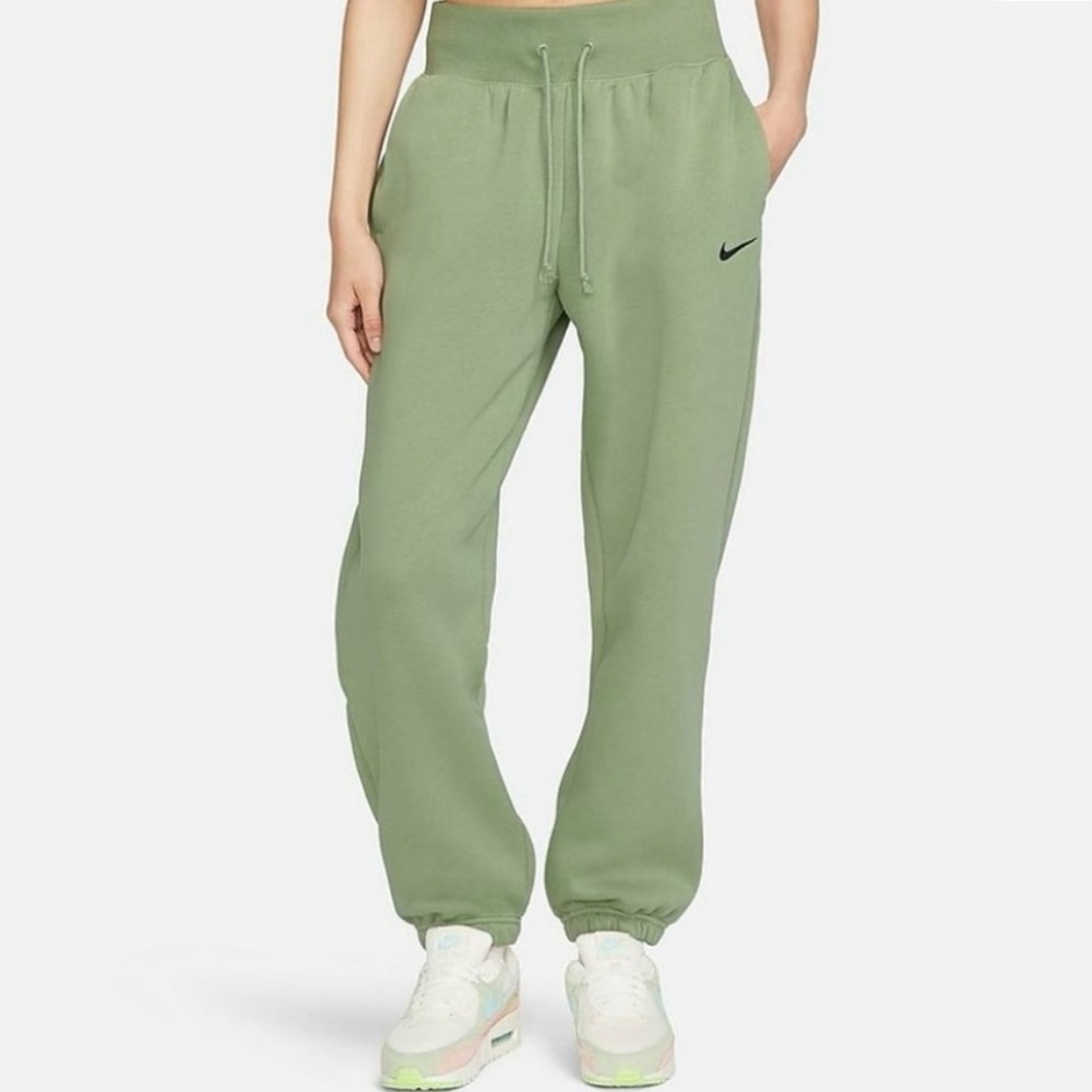 Nike Women's Pheonix Fleece Sweatpants